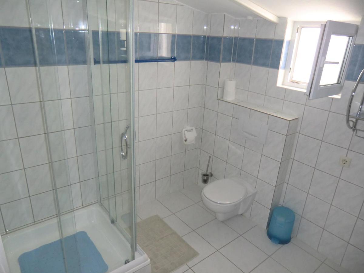 Ferien Haus Evita Auf Insel Vir - Wohnung I Екстериор снимка