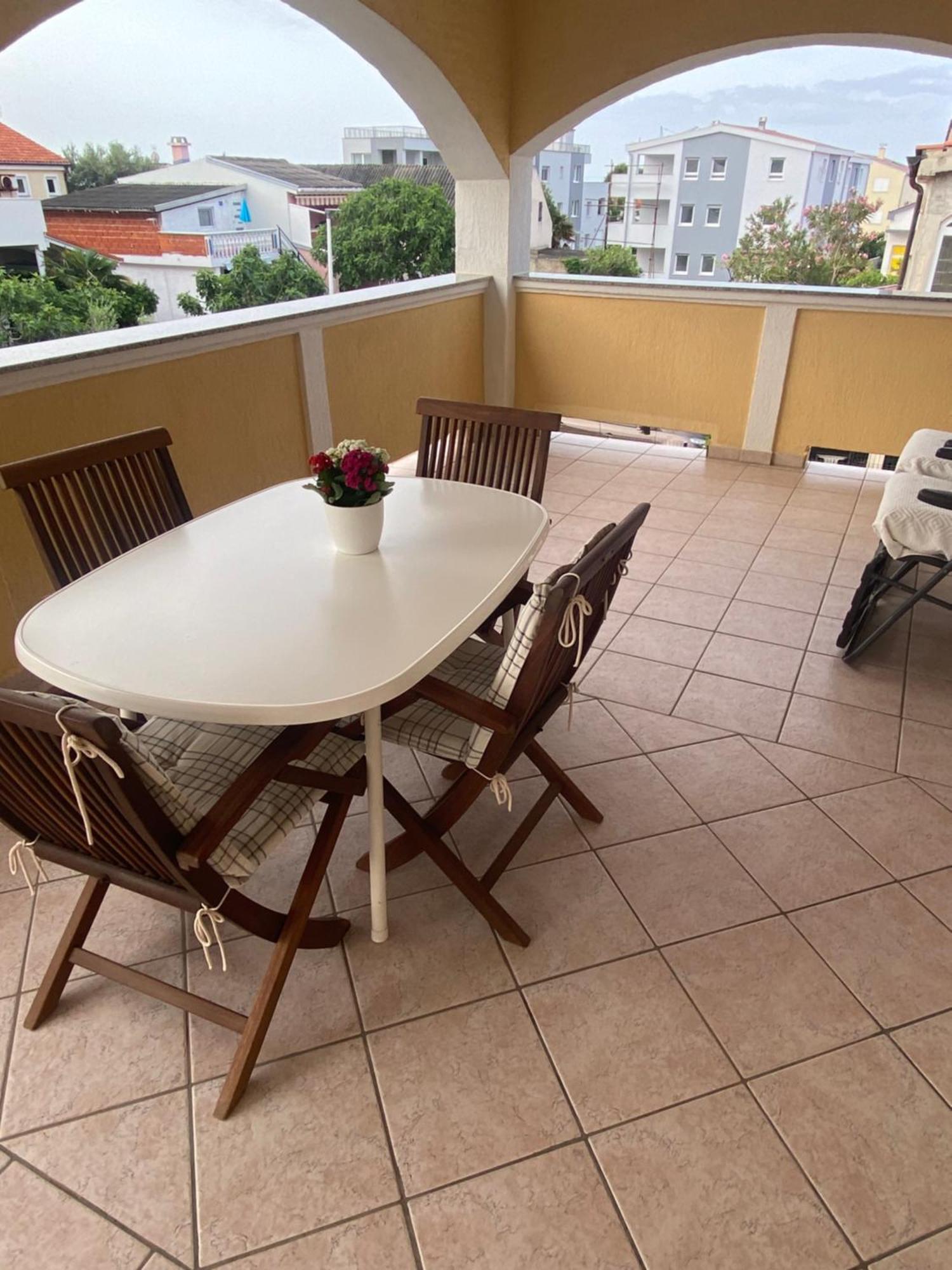 Ferien Haus Evita Auf Insel Vir - Wohnung I Екстериор снимка